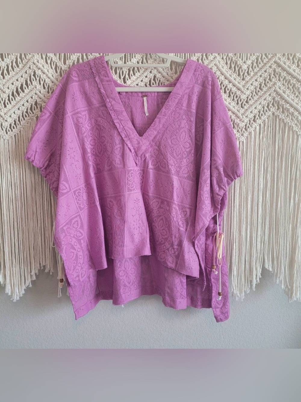 Free People Women's Lavender Embroidered V-Neck Boho Top. Size Large